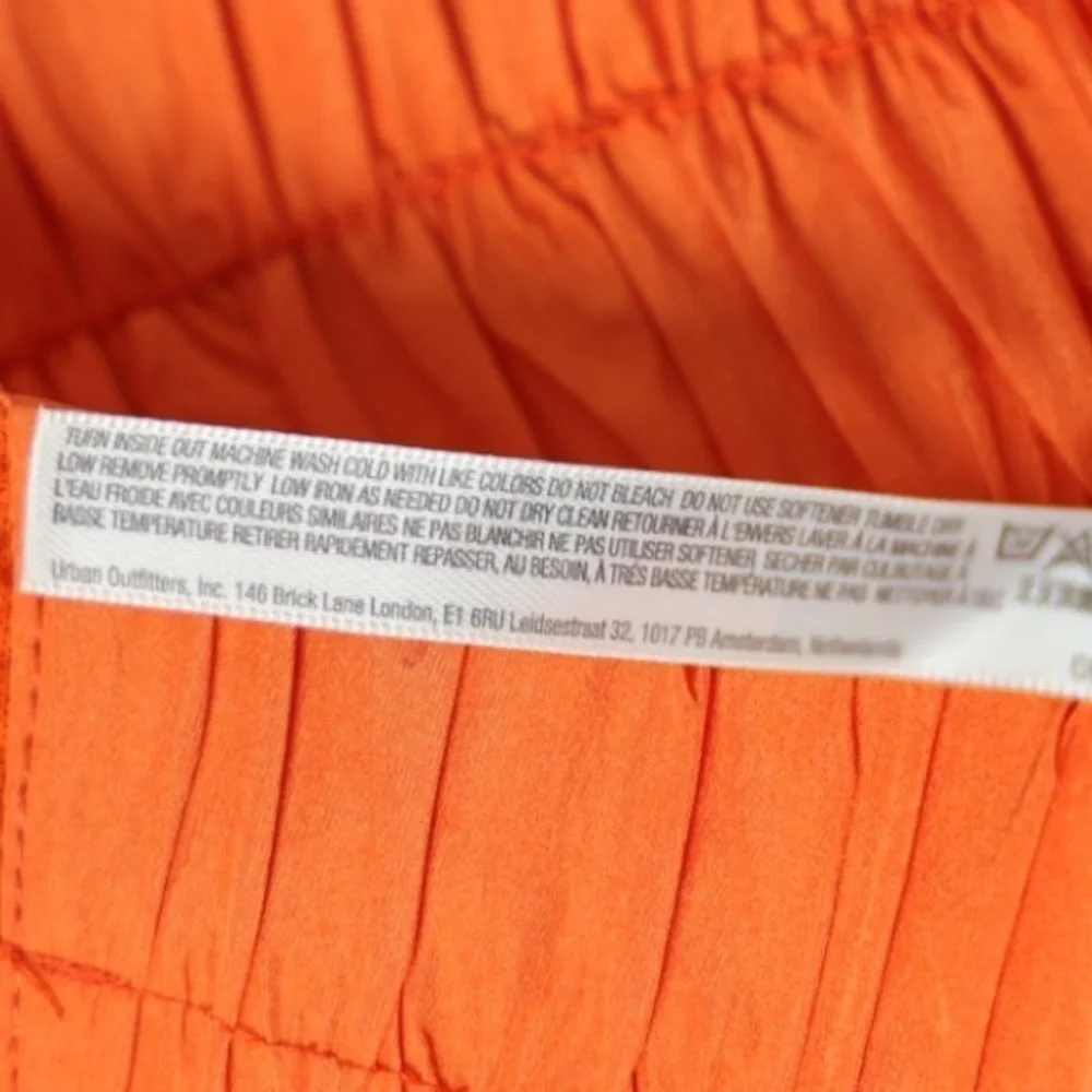 🅽🅴🆆 𝓕𝓻𝓮𝓮 𝓟𝓮𝓸𝓹𝓵𝓮 Movement The Way Home shorts tangerine/orange, XS
